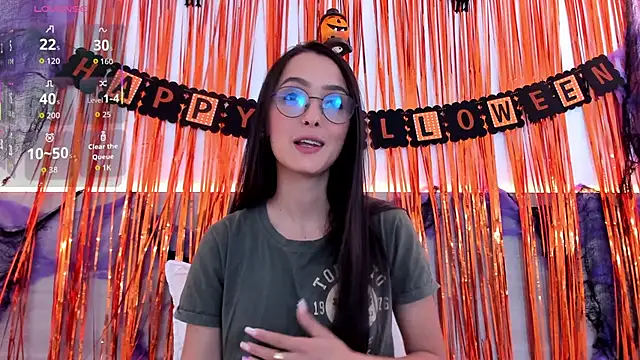 Snapshot of nataliiiiia chatting on October 9, 12:47 pm nataliiiiia online show from October 9, 12:47 pm