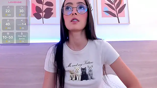 Snapshot of nataliiiiia chatting on December 3, 11:52 am nataliiiiia online show from December 3, 11:52 am