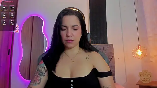 Snapshot of tatiana_sc chatting on January 14, 1:28 pm tatiana sc online show from January 14, 1:28 pm