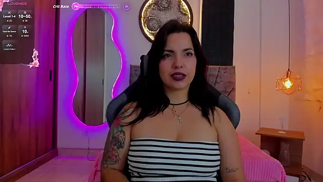 Snapshot of tatiana_sc chatting on February 19, 1:29 pm tatiana sc online show from February 19, 1:29 pm