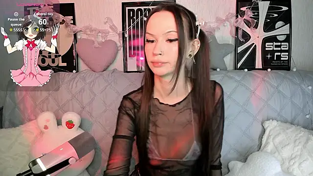 KittiMissi online show from February 8, 3:04 pm