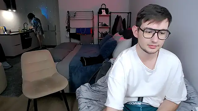 Tanya M online show from April 18, 7:07 pm