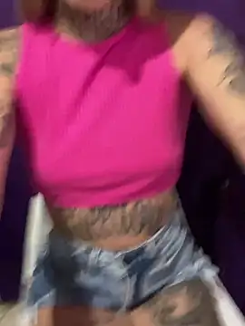 hotskinny1 online show from January 4, 5:47 pm