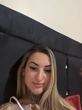 hotskinny1 online show from March 1, 1:51 pm