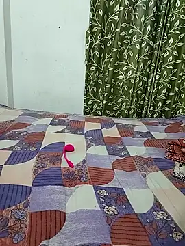 Snapshot of Hottyalia chatting on September 28, 11:54 pm Hottyalia online show from September 28, 11:54 pm