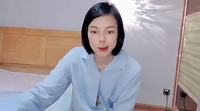 Linda-LL online show from January 31, 8:43 am