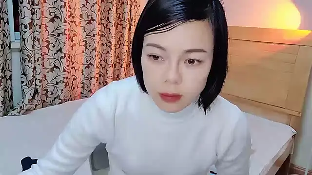 Linda-LL online show from February 25, 1:06 pm