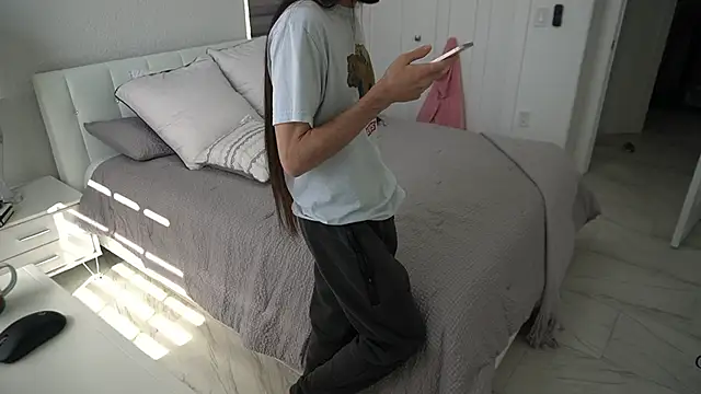 Your Ice cream online show from February 12, 7:02 pm