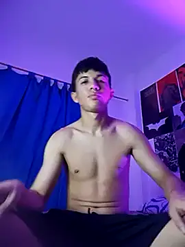 Snapshot of Troy_Daniels chatting on December 2, 7:58 am Troy Daniels online show from December 2, 7:58 am