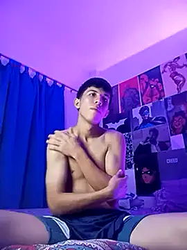 Snapshot of Troy_Daniels chatting on December 6, 2:57 am Troy Daniels online show from December 6, 2:57 am