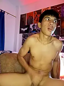 Snapshot of Troy_Daniels chatting on December 10, 6:22 am Troy Daniels online show from December 10, 6:22 am