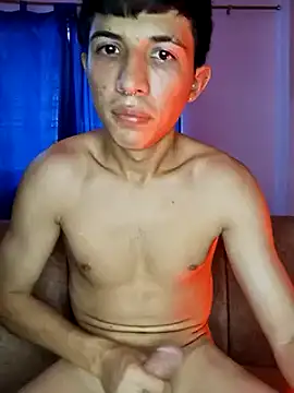 Snapshot of Troy_Daniels chatting on December 11, 5:26 pm Troy Daniels online show from December 11, 5:26 pm