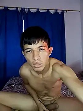 Snapshot of Troy_Daniels chatting on December 14, 11:50 am Troy Daniels online show from December 14, 11:50 am