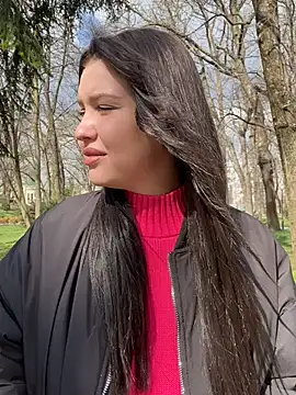 Snapshot of KikiWatson chatting on March 20, 8:09 am KikiWatson online show from March 20, 8:09 am