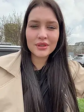 Snapshot of KikiWatson chatting on March 21, 10:17 am KikiWatson online show from March 21, 10:17 am