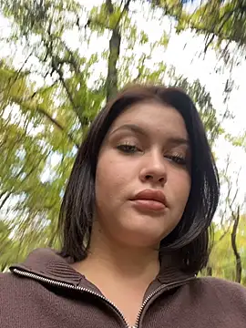 Snapshot of KikiWatson chatting on October 11, 10:36 am KikiWatson online show from October 11, 10:36 am