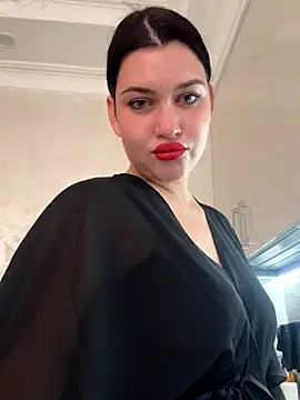 Snapshot of KikiWatson chatting on November 28, 9:01 am KikiWatson online show from November 28, 9:01 am