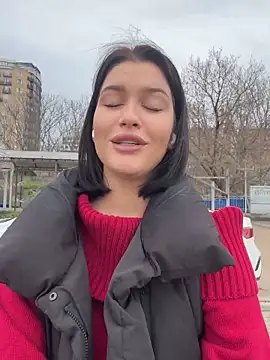 KikiWatson online show from February 14, 7:49 am