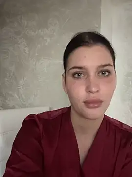 KikiWatson online show from February 15, 8:05 pm