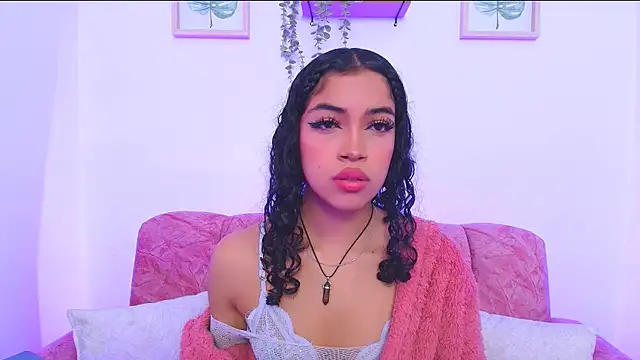 Snapshot of Sara_Jhonson chatting on January 24, 12:52 am Sara Jhonson online show from January 24, 12:52 am