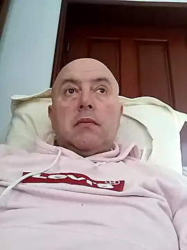 Necas197 online show from December 2, 9:45 am