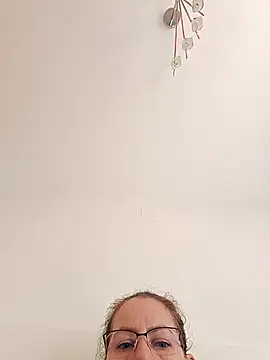 uber babe online show from November 26, 9:32 am