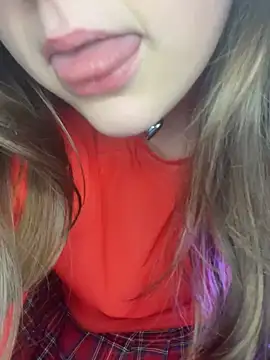 Topvi  online show from December 9, 1:13 pm