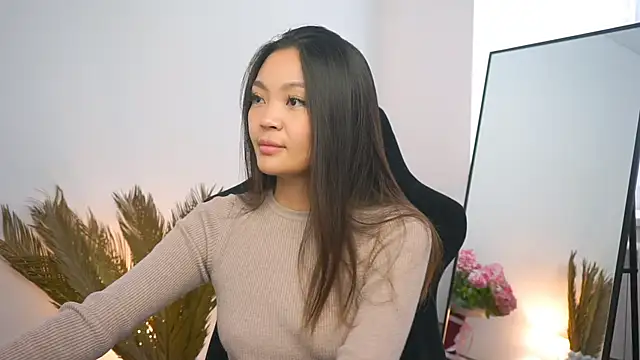 Snapshot of Peopleneedlove144 chatting on January 15, 10:27 am Peopleneedlove144 online show from January 15, 10:27 am