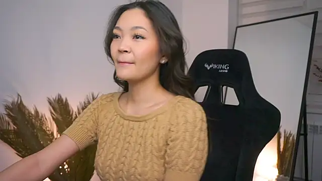 Snapshot of Peopleneedlove144 chatting on January 16, 1:16 am Peopleneedlove144 online show from January 16, 1:16 am