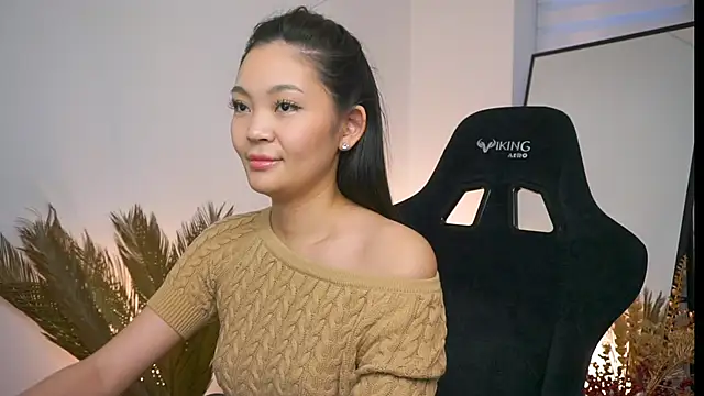 Snapshot of Peopleneedlove144 chatting on January 16, 12:53 pm Peopleneedlove144 online show from January 16, 12:53 pm