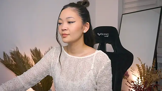 Snapshot of Peopleneedlove144 chatting on January 17, 2:29 am Peopleneedlove144 online show from January 17, 2:29 am