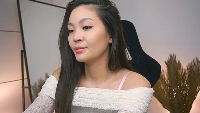 Snapshot of Peopleneedlove144 chatting on January 24, 6:14 pm Peopleneedlove144 online show from January 24, 6:14 pm