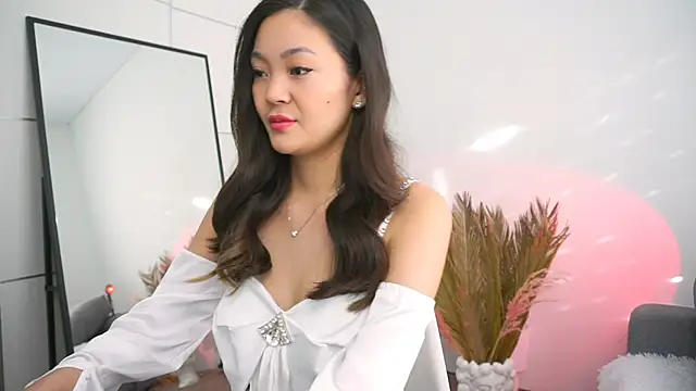 Snapshot of Peopleneedlove144 chatting on February 20, 10:59 am Peopleneedlove144 online show from February 20, 10:59 am