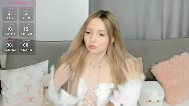 mendaciouss online show from October 5, 4:44 am