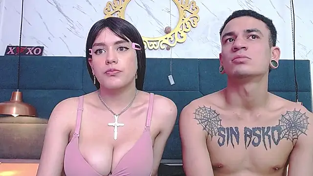 Snapshot of salome_daniel chatting on January 17, 10:45 pm salome daniel online show from January 17, 10:45 pm