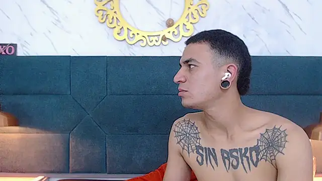 Snapshot of salome_daniel chatting on October 14, 7:47 pm salome daniel online show from October 14, 7:47 pm