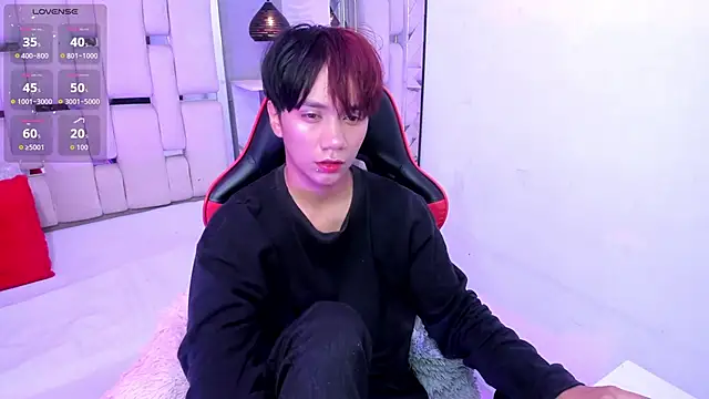 Snapshot of Eriol_ chatting on October 15, 11:43 am Eriol online show from October 15, 11:43 am
