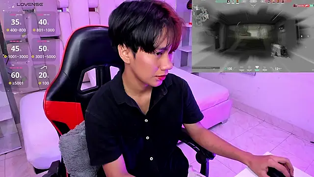 Snapshot of Eriol_ chatting on October 20, 11:43 am Eriol online show from October 20, 11:43 am