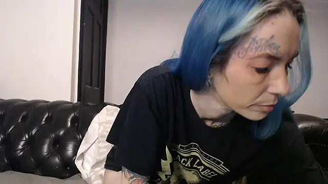 RavenryderUK online show from January 21, 8:00 pm