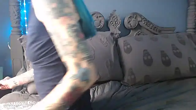 RavenryderUK online show from September 18, 10:17 am