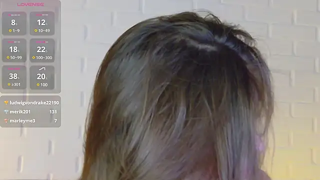  RiverLov online show from March 1, 3:53 am