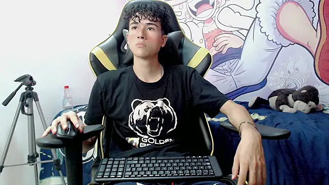 johnny cagee online show from December 20, 8:38 am