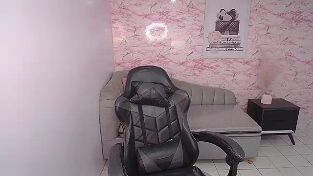 stephania t online show from January 15, 1:02 am