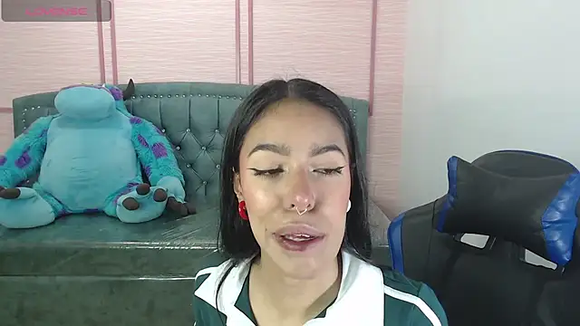 stephania t online show from February 18, 10:27 am