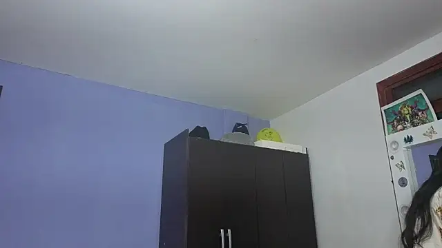 stephania t online show from March 18, 5:05 pm