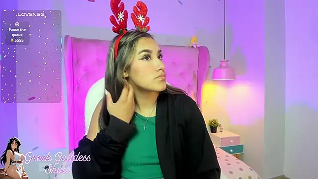 Snapshot of _Sophie__miller chatting on December 1, 7:30 pm Sophie miller online show from December 1, 7:30 pm