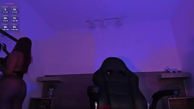 Snapshot of NyxShadow__ chatting on March 12, 4:08 am NyxShadow online show from March 12, 4:08 am
