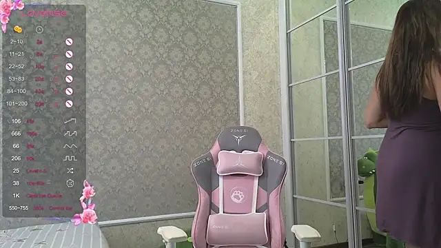 -DIVORA- online show from September 22, 6:48 am