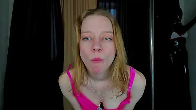 Michelle Blond online show from January 31, 9:37 am