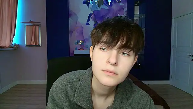 Snapshot of EmiliaYours chatting on January 7, 12:41 pm EmiliaYours online show from January 7, 12:41 pm